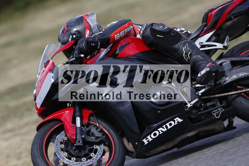 /32 07.07.2025 Plüss Moto Sport ADR/Freies Fahren/44